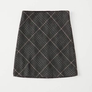 NWOT Abercrombie & Fitch Wool Blend Mini Skirt